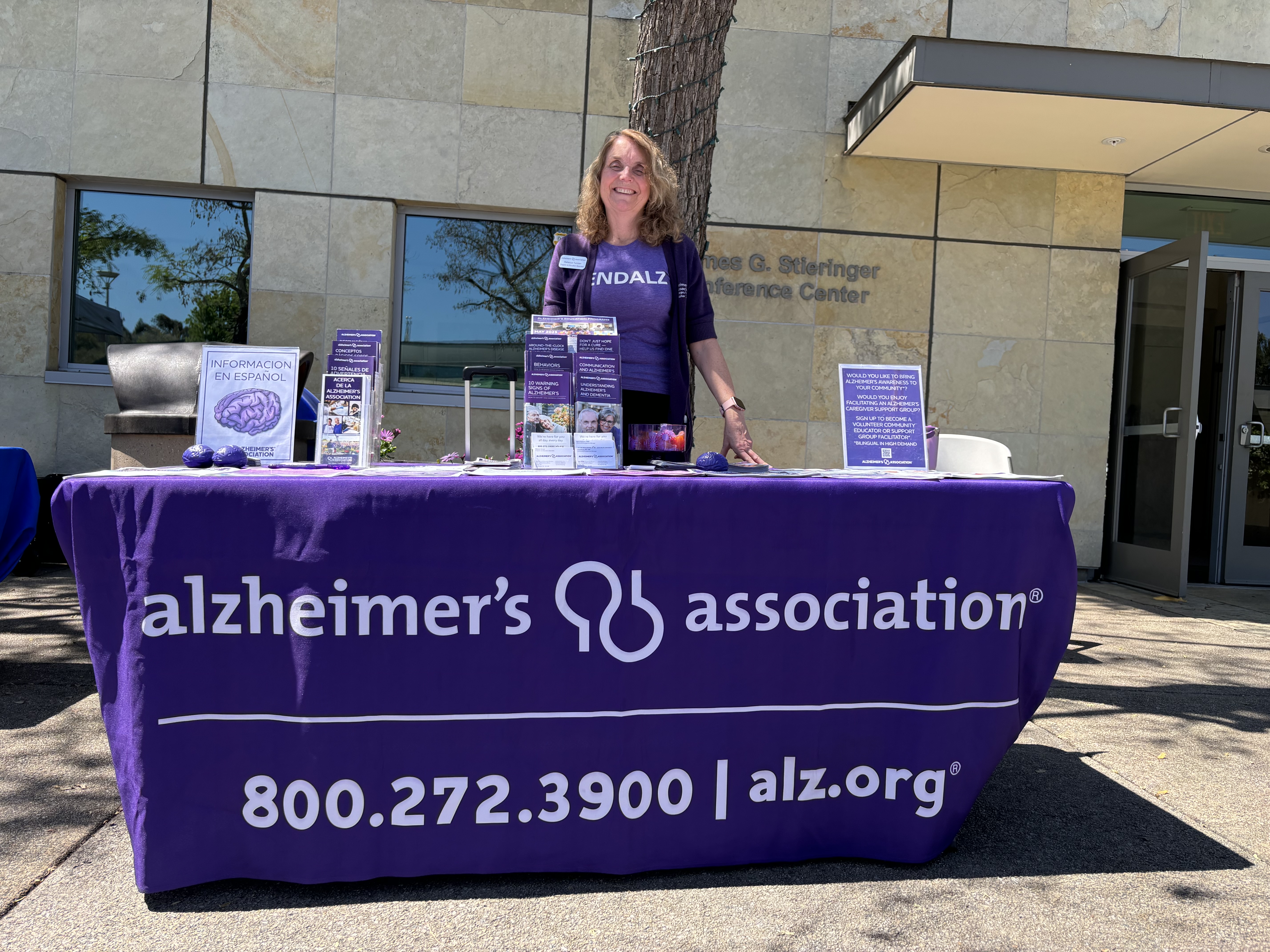 Alzheimers Association Booth